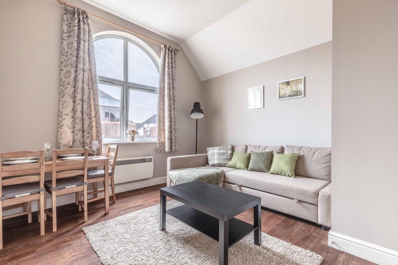Cosy Central Windsor Apartment & Free Parking! Dış mekan fotoğraf